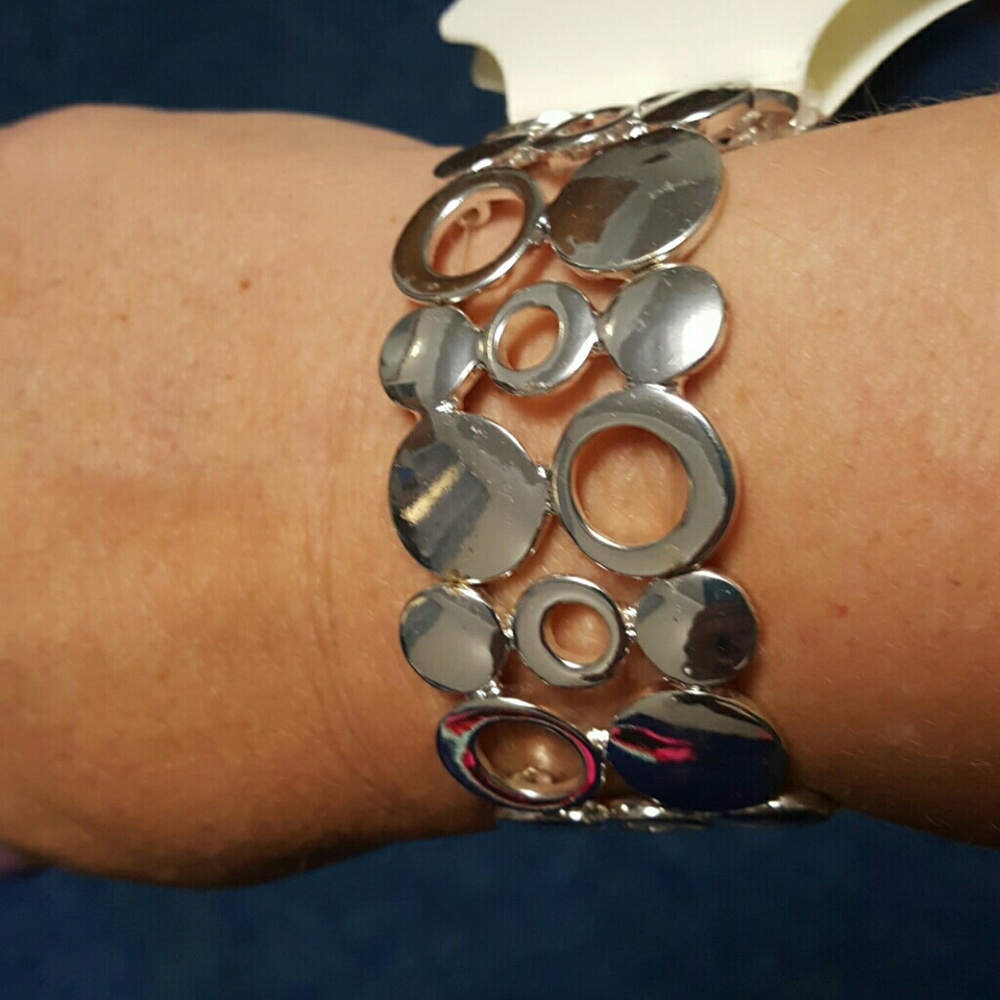 2 for $15** croft &Barrow silver brac stretch 107